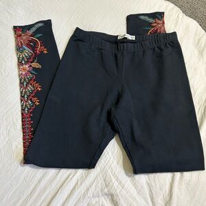 Johnny was Emeoidered Leggings Sixe XS